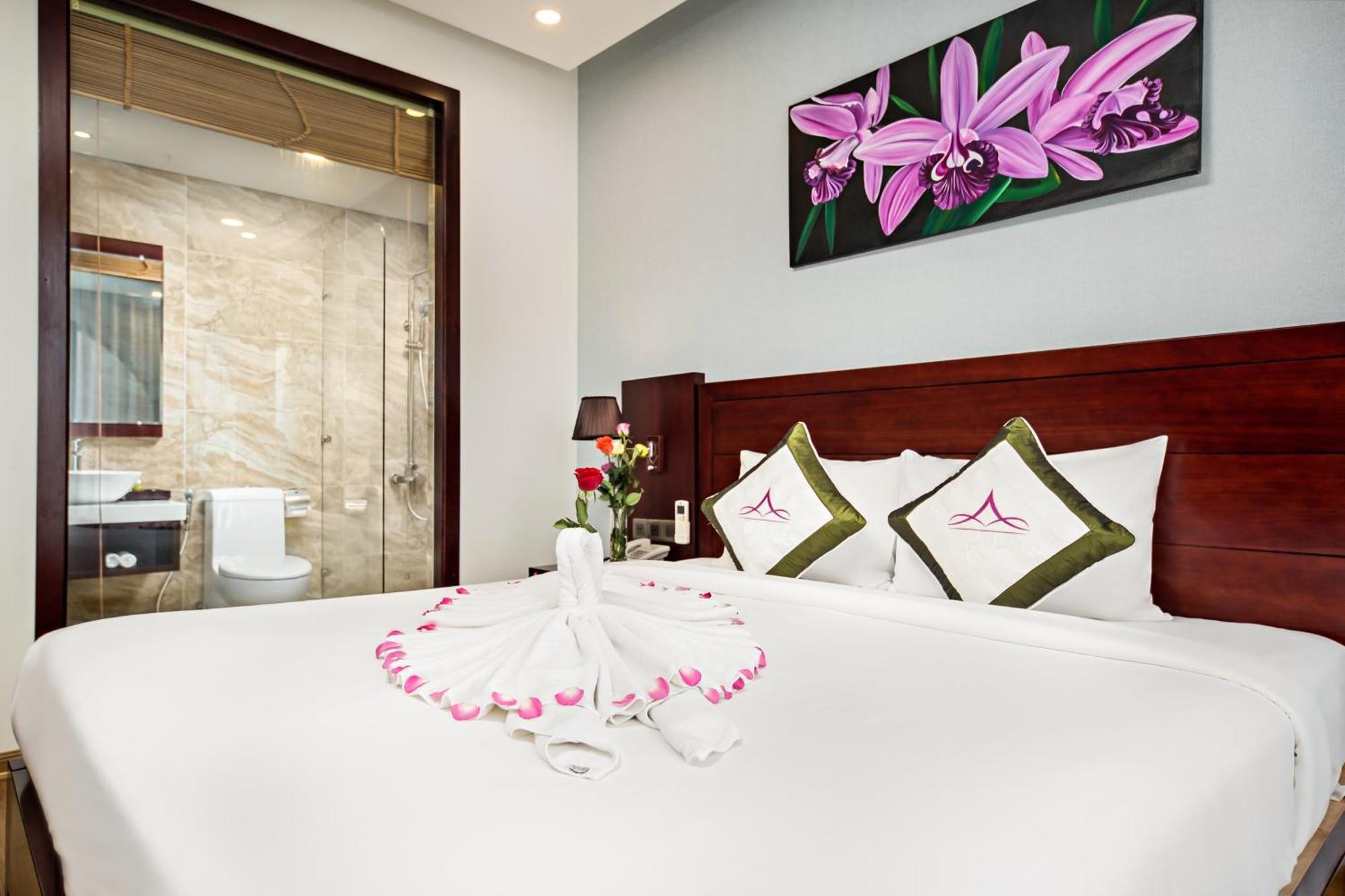 Alani Sea View Hotel Da Nang Exterior photo
