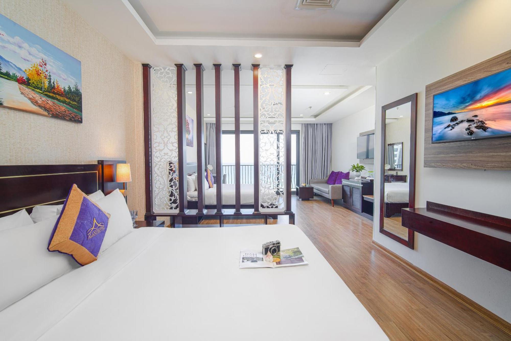 Alani Sea View Hotel Da Nang Exterior photo