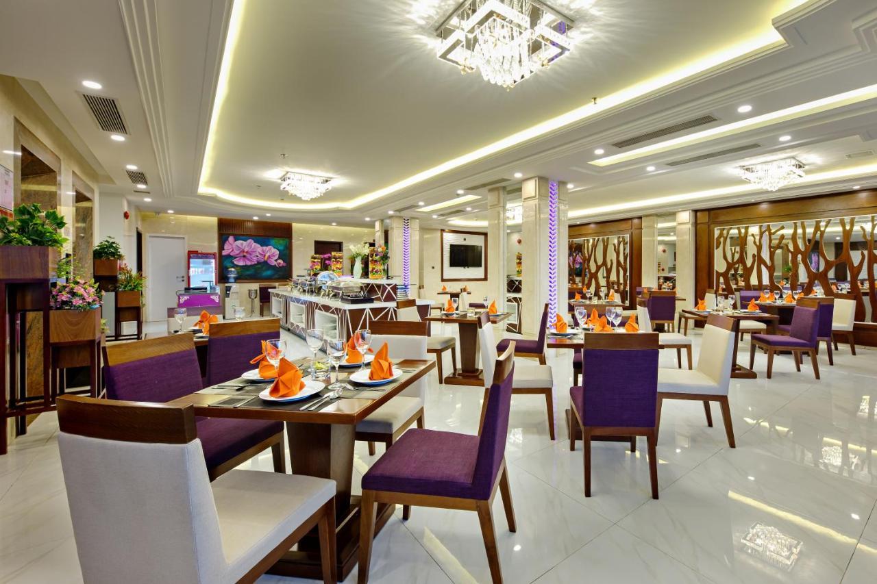 Alani Sea View Hotel Da Nang Exterior photo